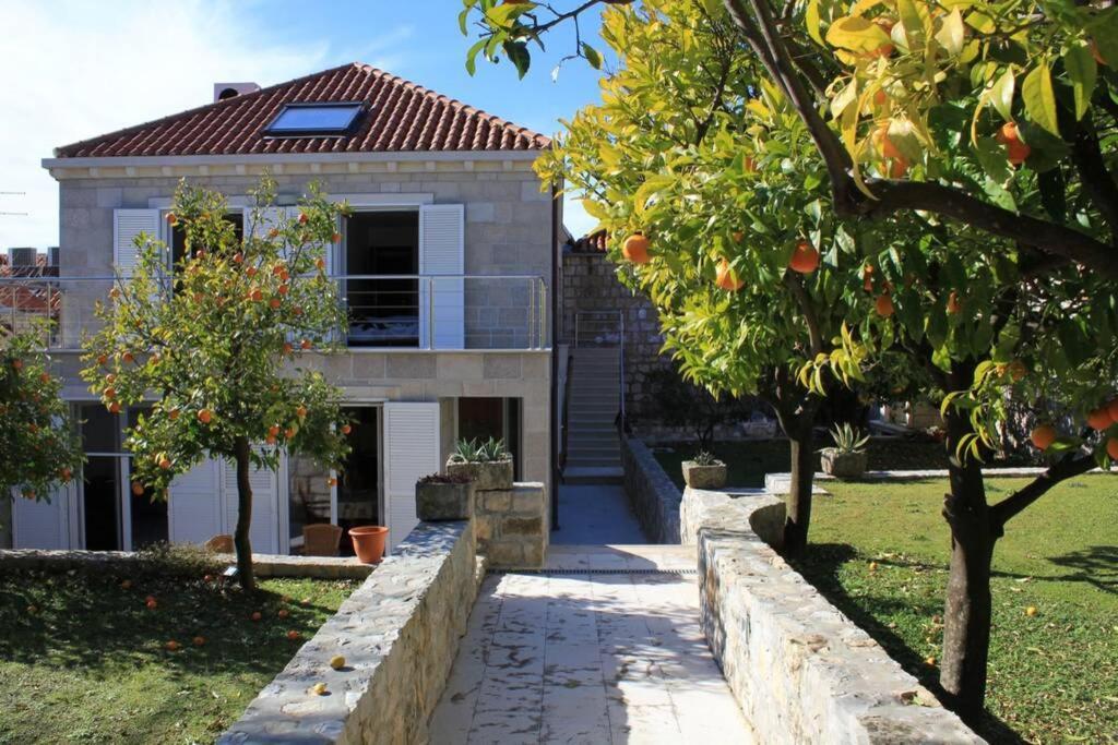 Charming Apartment For 3 Pax In קאבטאט מראה חיצוני תמונה