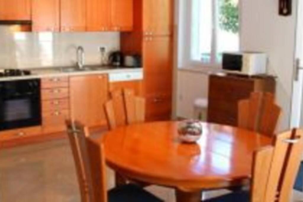 Charming Apartment For 3 Pax In קאבטאט מראה חיצוני תמונה